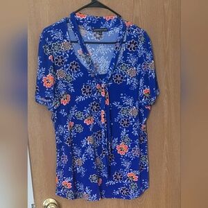 Adrienne Vittadini floral top XL